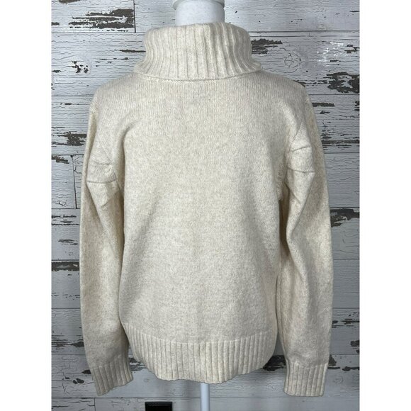 CABI Tuck Turtleneck Puff Sleeve Sweater Pearl (Cream) Sz L #3889 EUC - Picture 4 of 5
